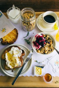 20140923-macadamia-honey-and-thyme-granola-final-7